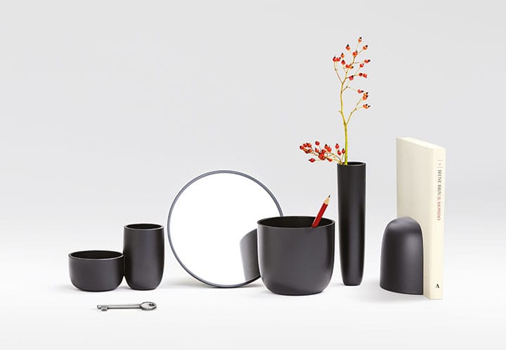 gaku-wireless-table-nendo-flos-F2520030-product-life-03-720x498.jpg gaku-wireless-table-nendo-flos-F2520030-product-life-03-720x498.jpg